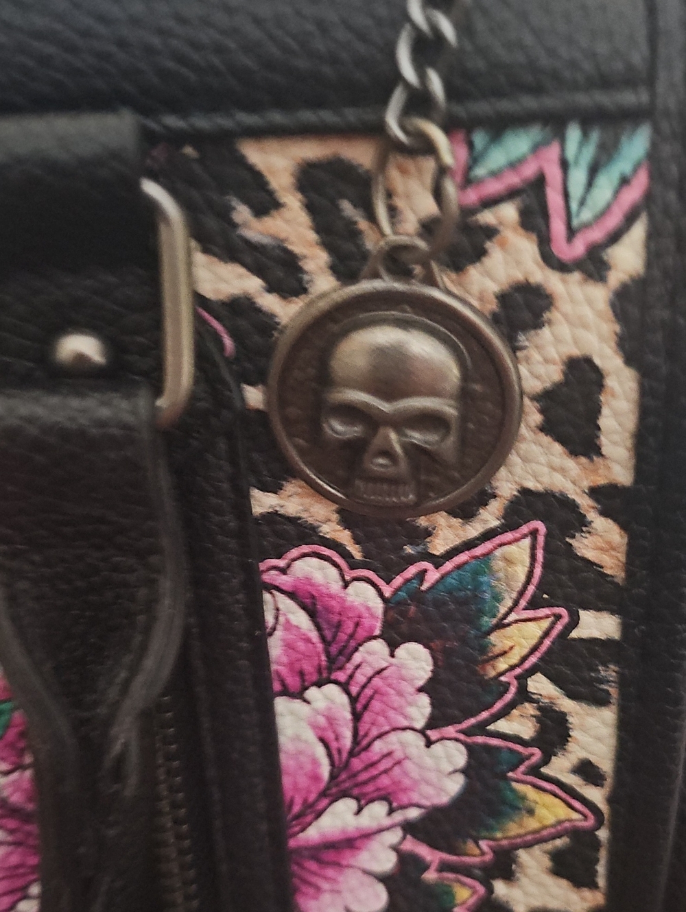 Ed Hardy Satchel & Labubu - Picture 11 of 12